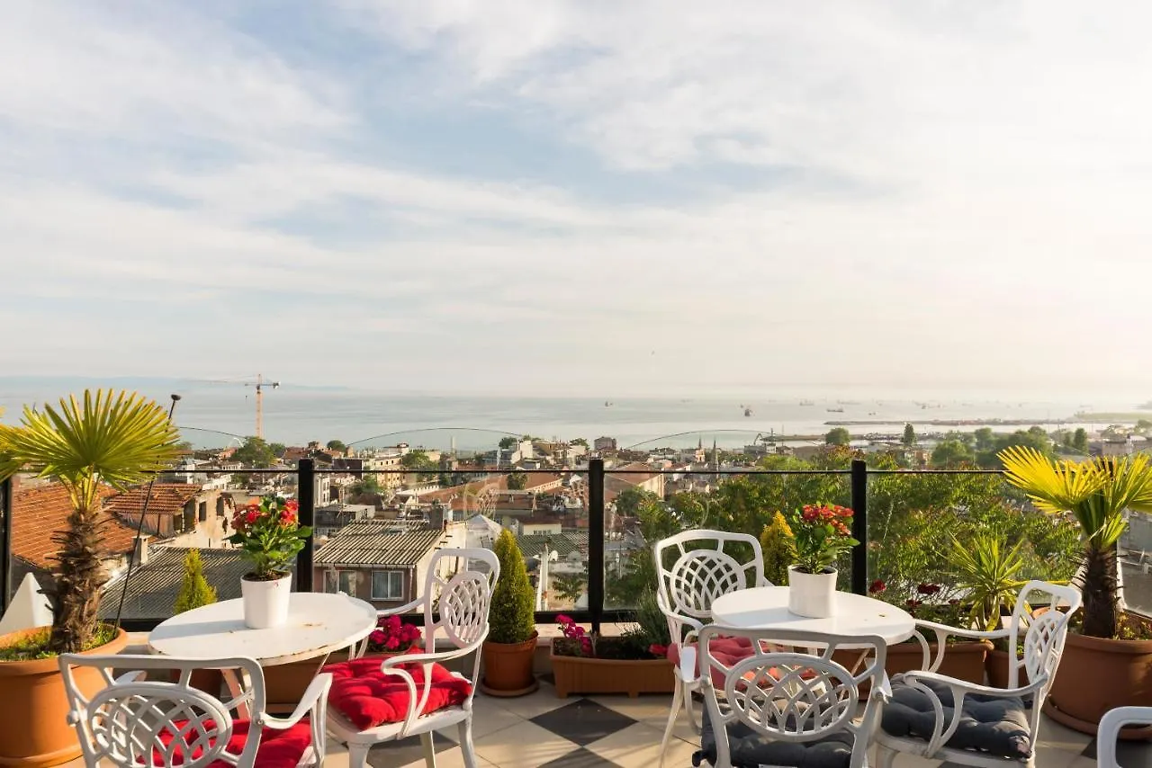 Istanbul Amedros Home