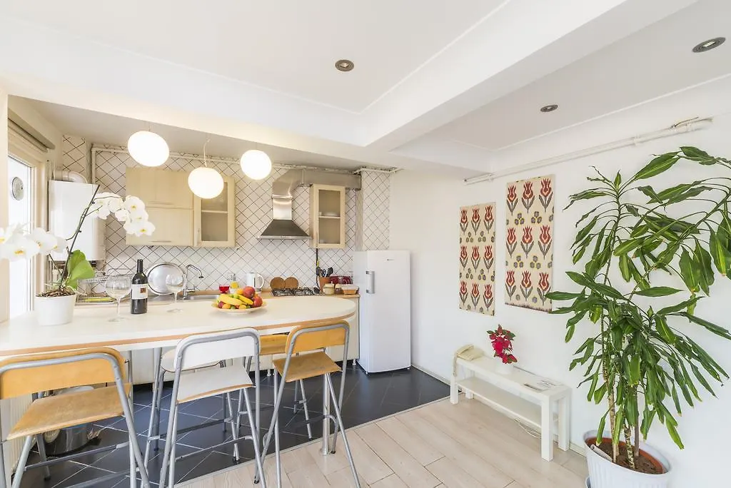 Istanbul Amedros Home Apartment