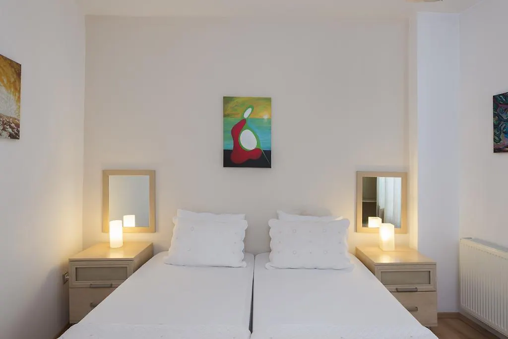 Istanbul Amedros Home Apartment